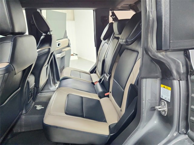 Used 2023 Ford Bronco Wildtrak image 36
