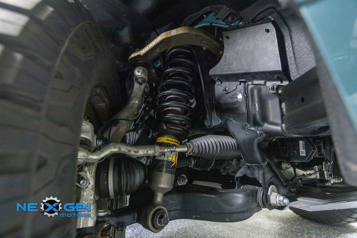Used 2025 Toyota 4Runner Trailhunter AWD/4WD image 46
