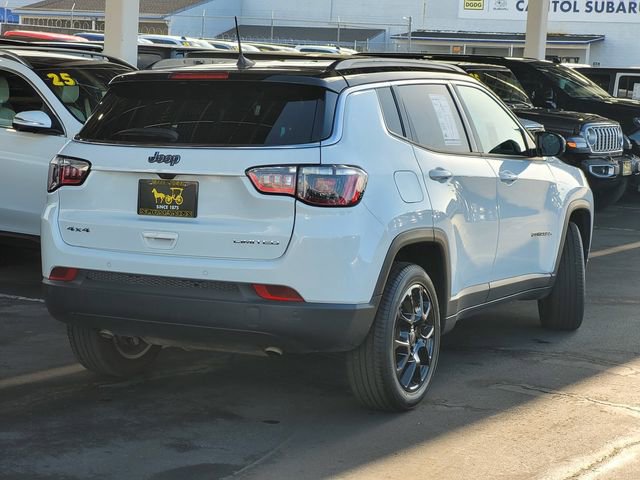 Used 2025 Jeep Compass Limited image 4