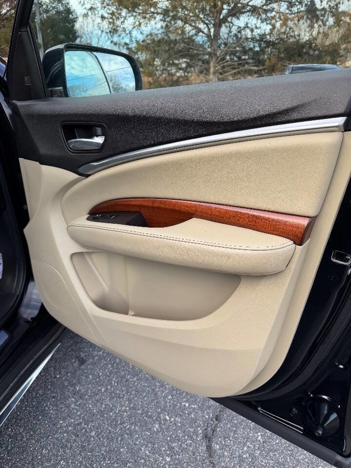 Used 2017 Acura MDX SH-AWD w/ Advance Package image 23