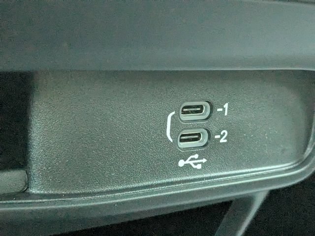 New 2026 Chrysler Pacifica Select FWD image 22