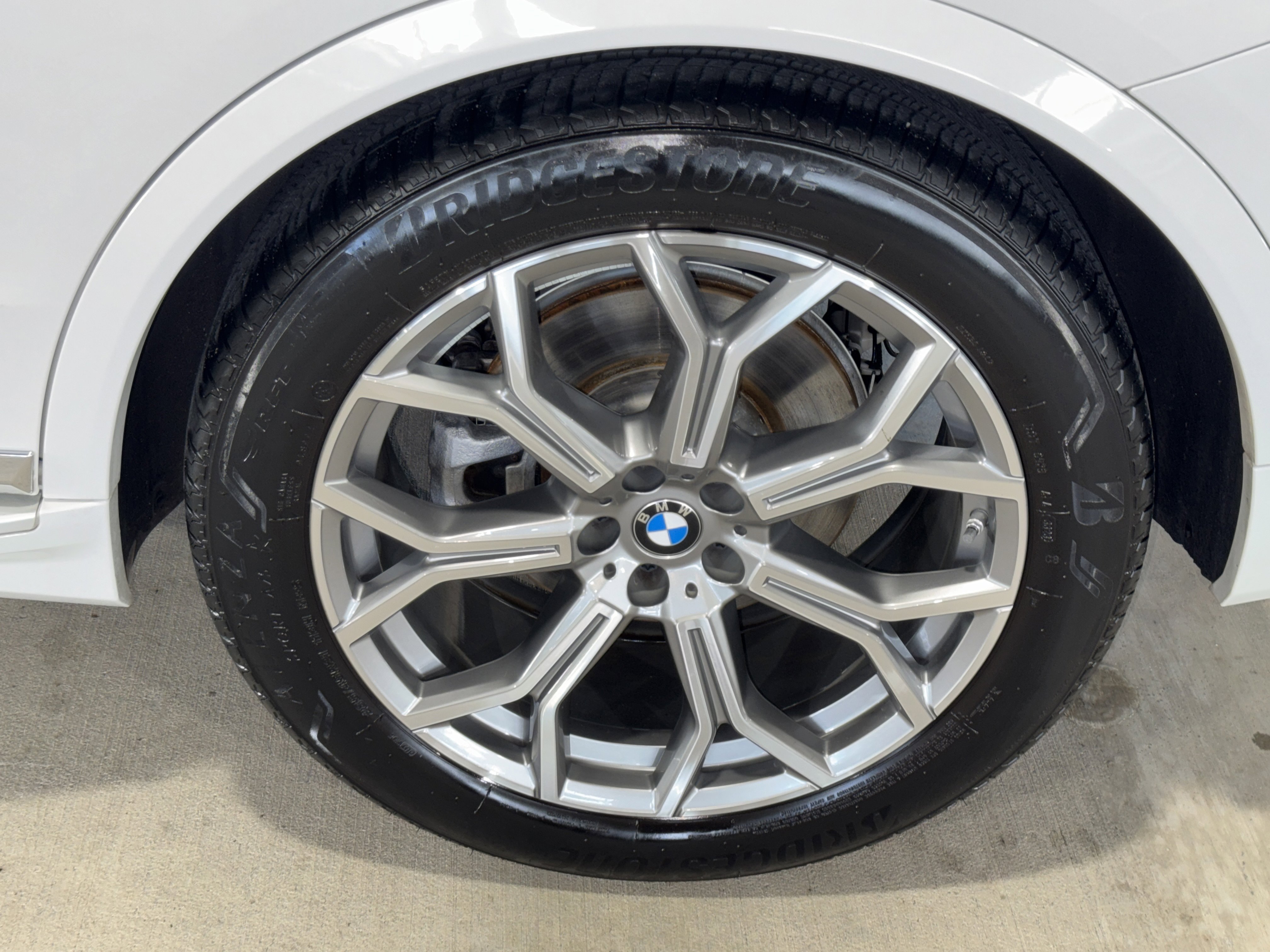 Certified 2024 BMW X7 xDrive40i image 36