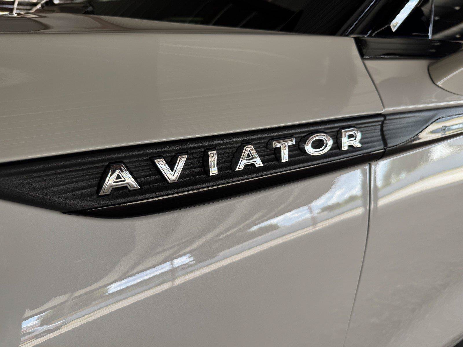 Used 2025 Lincoln Aviator Reserve w/ Equipment Group 201A AWD/4WD image 43