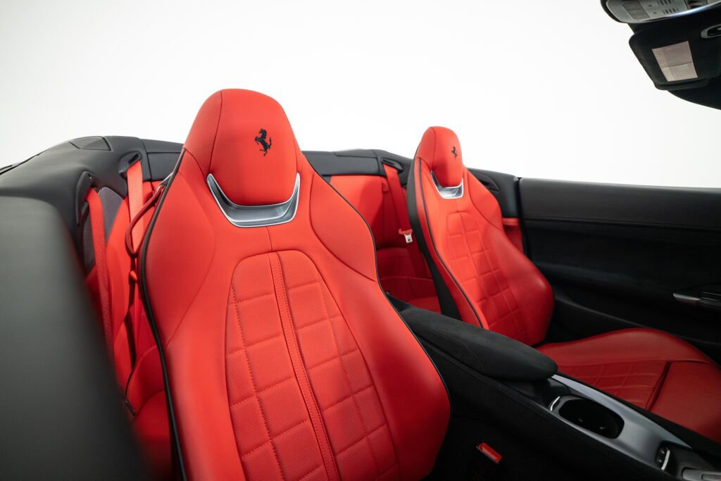 Used 2023 Ferrari Portofino M image 38