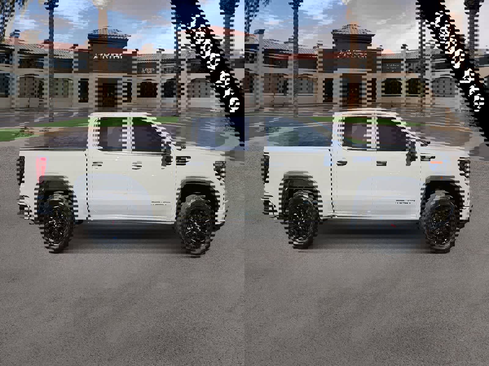 Used 2026 GMC Sierra 1500 Pro w/ Graphite Edition image 9