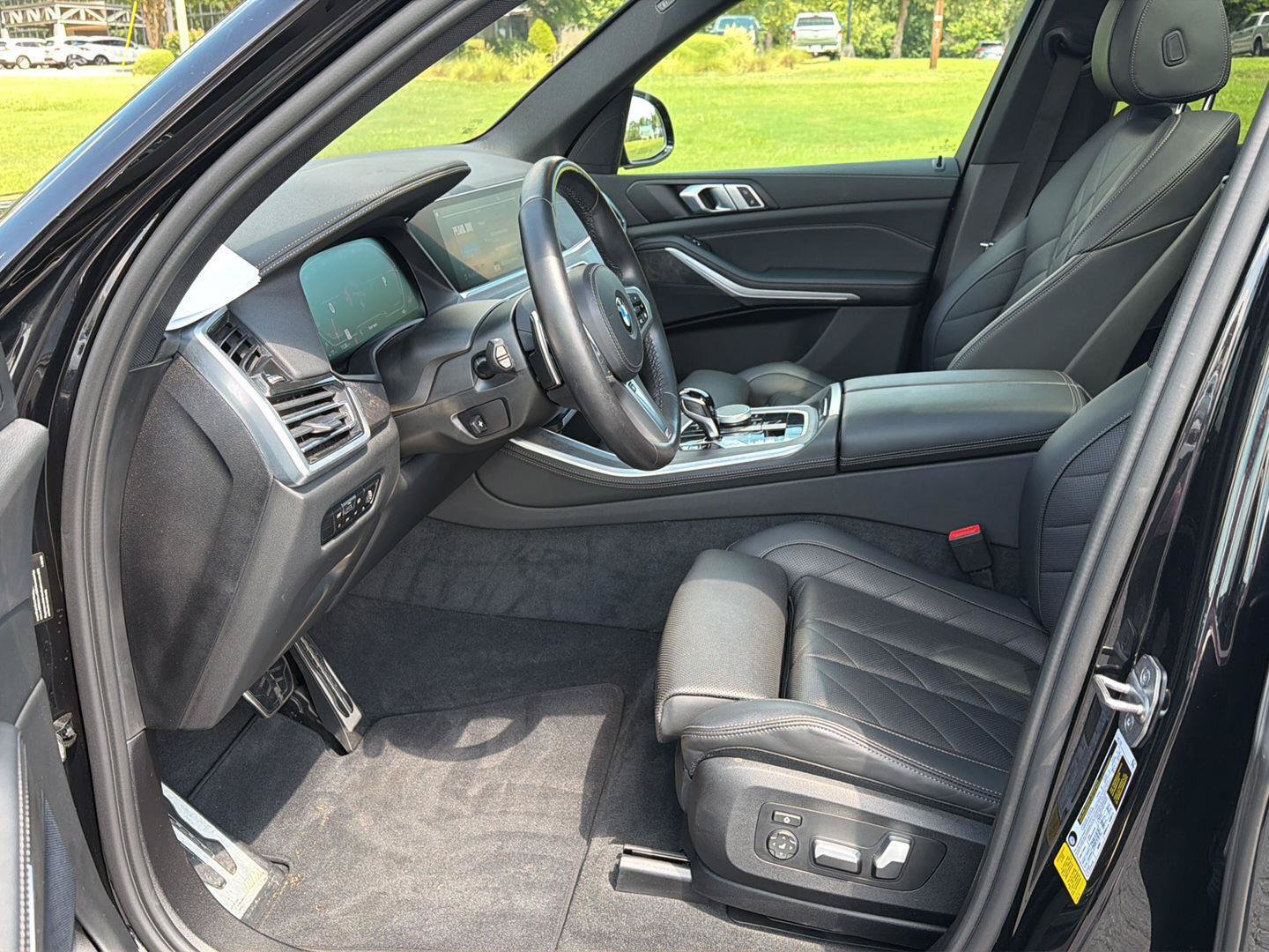 Used 2023 BMW X5 sDrive40i w/ M Sport Package RWD image 10