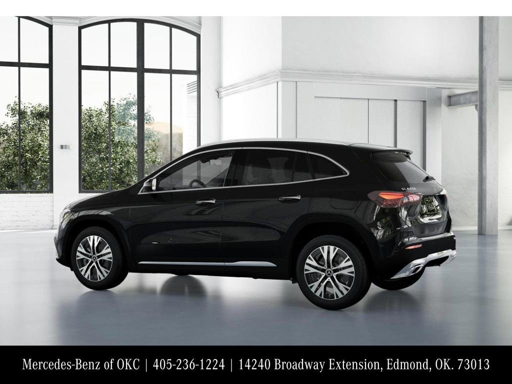 Used 2025 Mercedes-Benz GLA 250 4MATIC image 31
