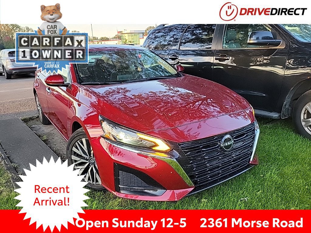 Used 2023 Nissan Altima 2.5 SV FWD image 1