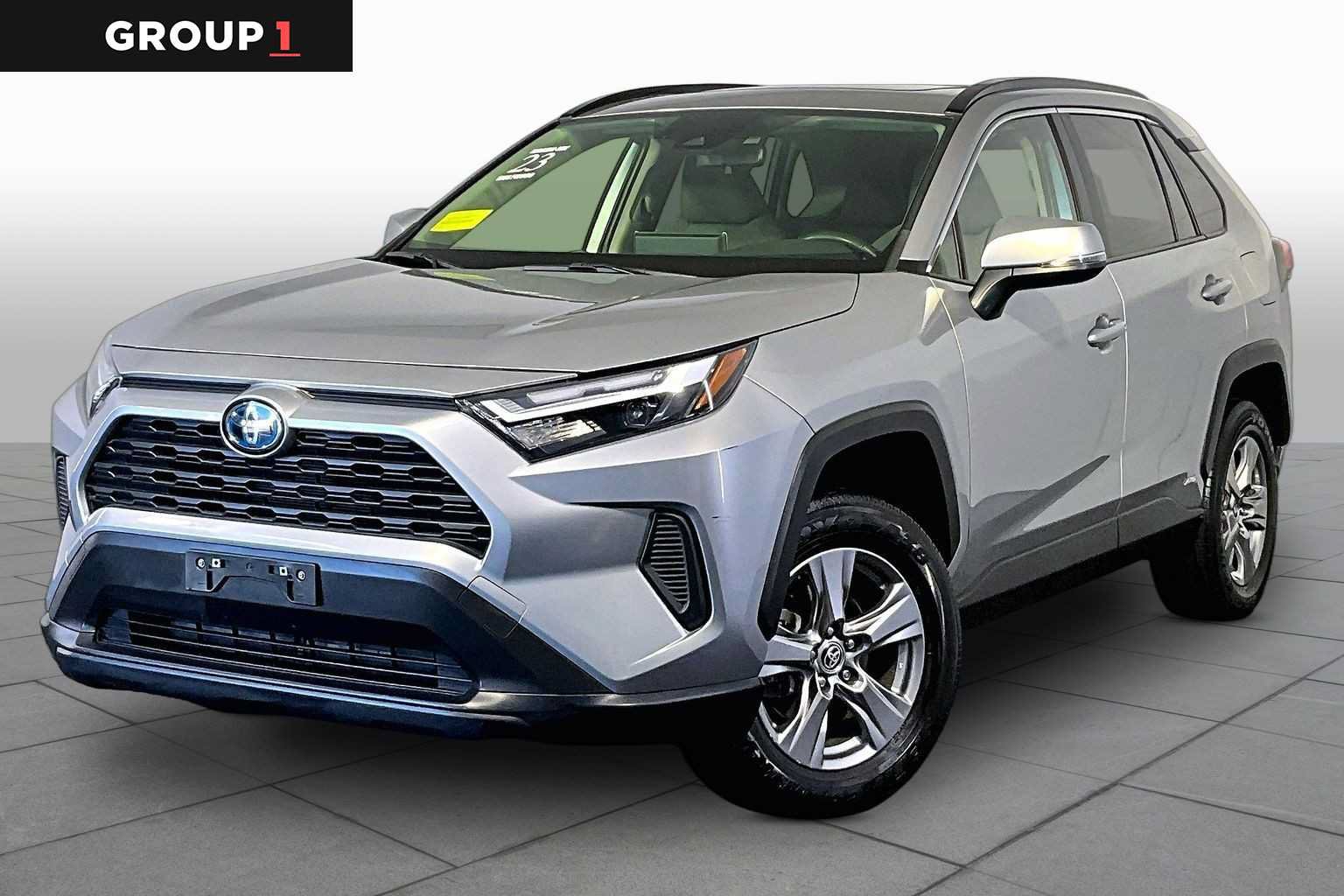 Used 2023 Toyota RAV4 XLE w/ Convenience Package AWD/4WD image 1