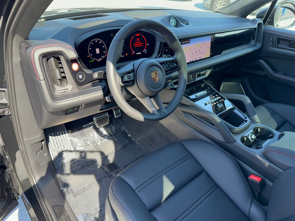New 2026 Porsche Cayenne GTS AWD/4WD image 4