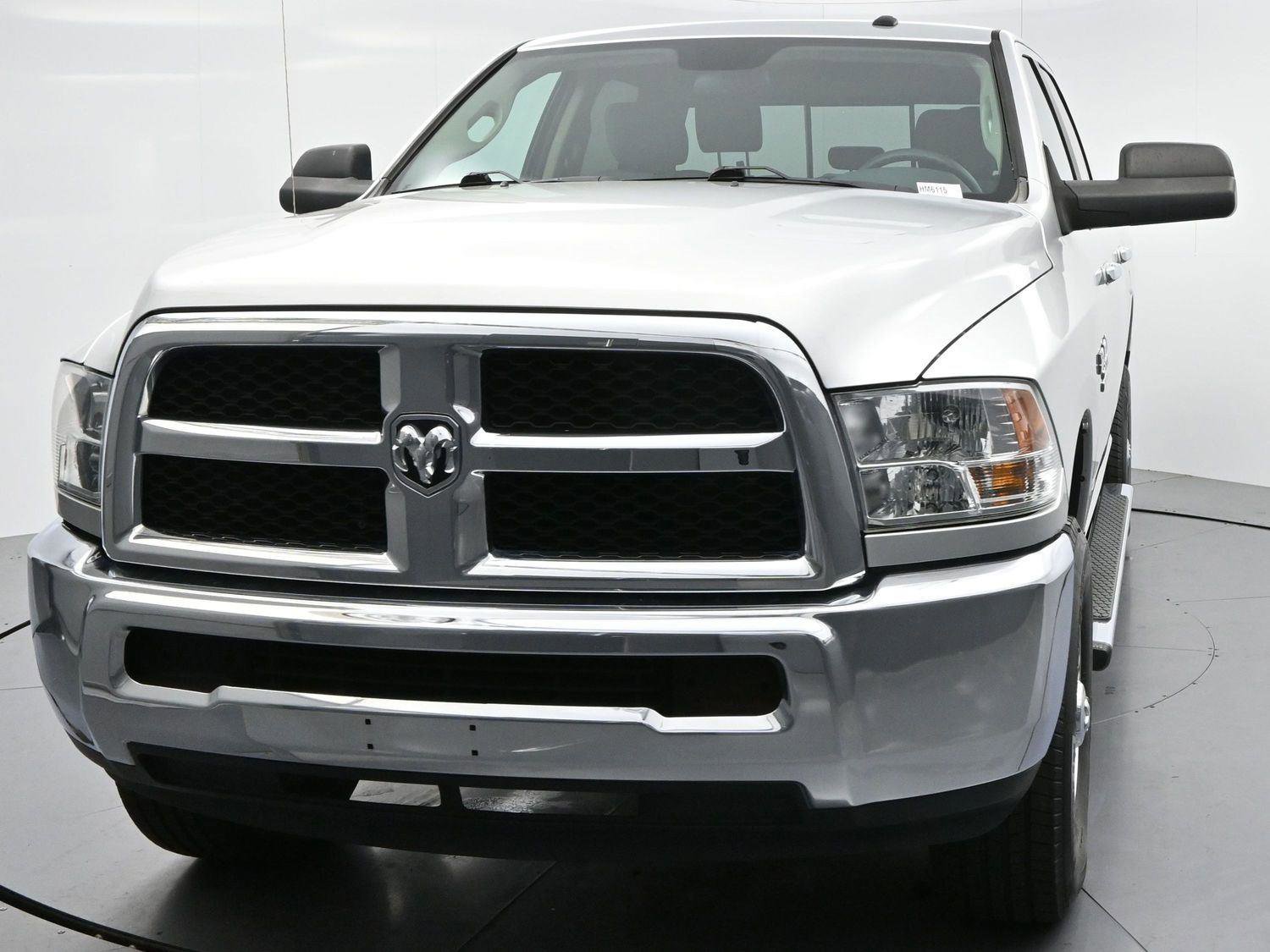 Used 2018 RAM 2500 SLT image 2