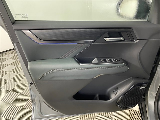 New 2026 GMC Acadia AT4 w/ Luxury Package image 10