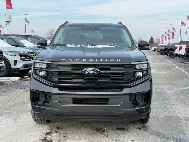 New 2026 Ford Expedition Active AWD/4WD image 2