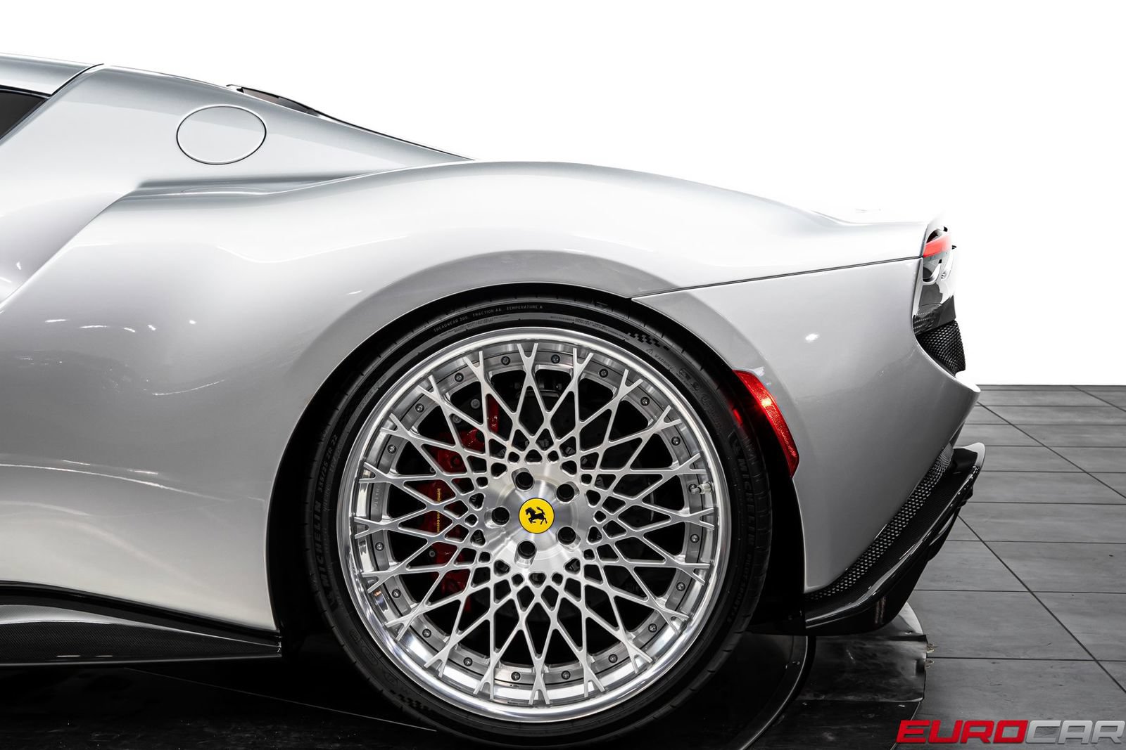 Used 2022 Ferrari 296 GTB RWD image 20