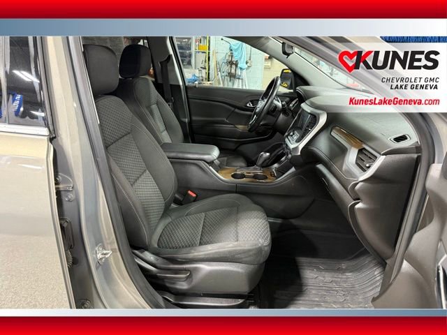 Used 2019 GMC Acadia SLE w/ LPO, Floor Liner Package image 20