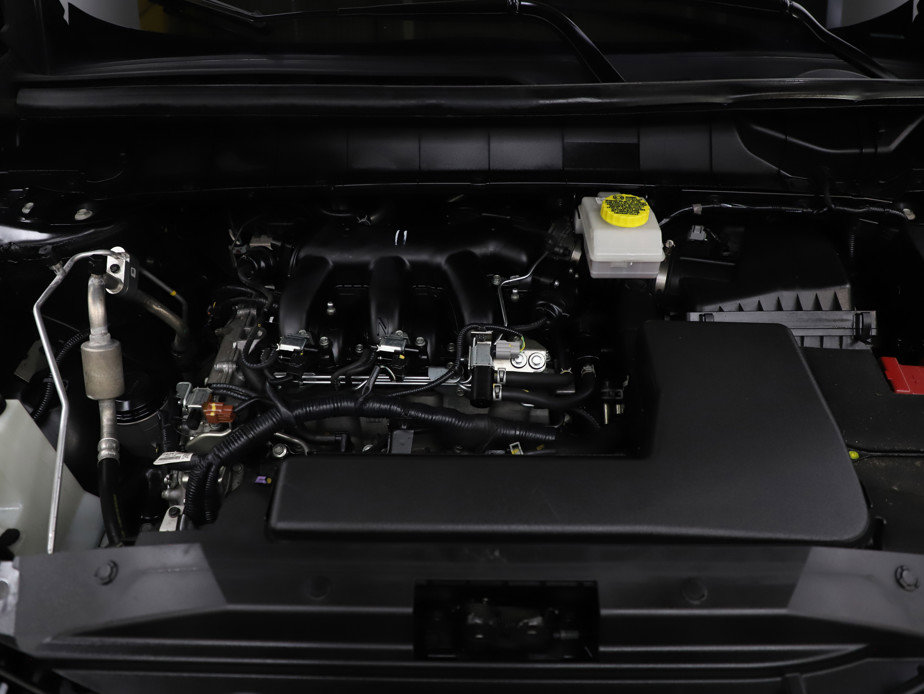 Used 2024 Nissan Pathfinder SV image 26