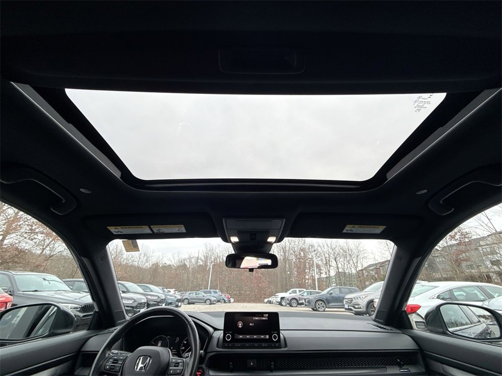 Used 2024 Honda CR-V Sport image 16