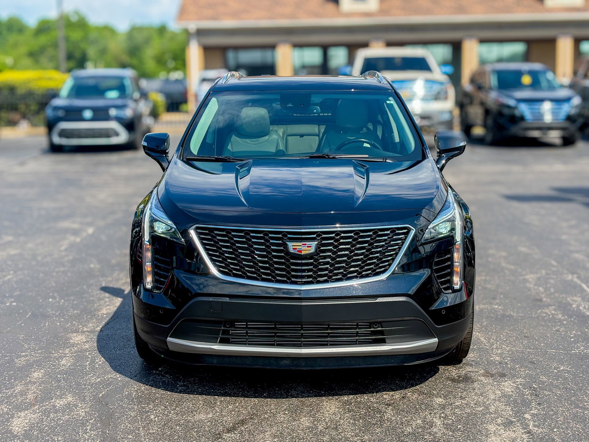 Used 2022 Cadillac XT4 Premium Luxury AWD/4WD image 5