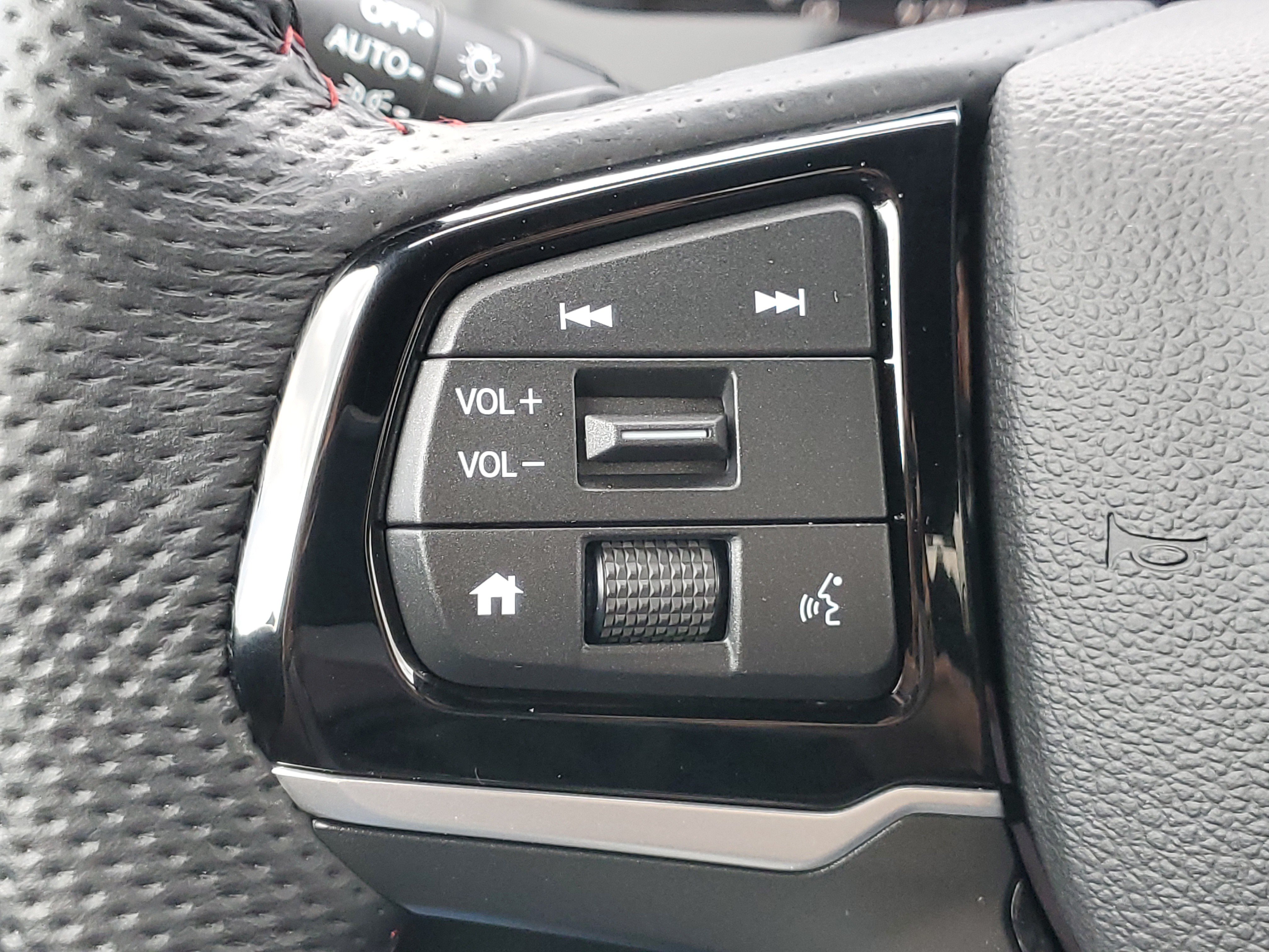 Certified 2024 Honda Ridgeline Black Edition image 31