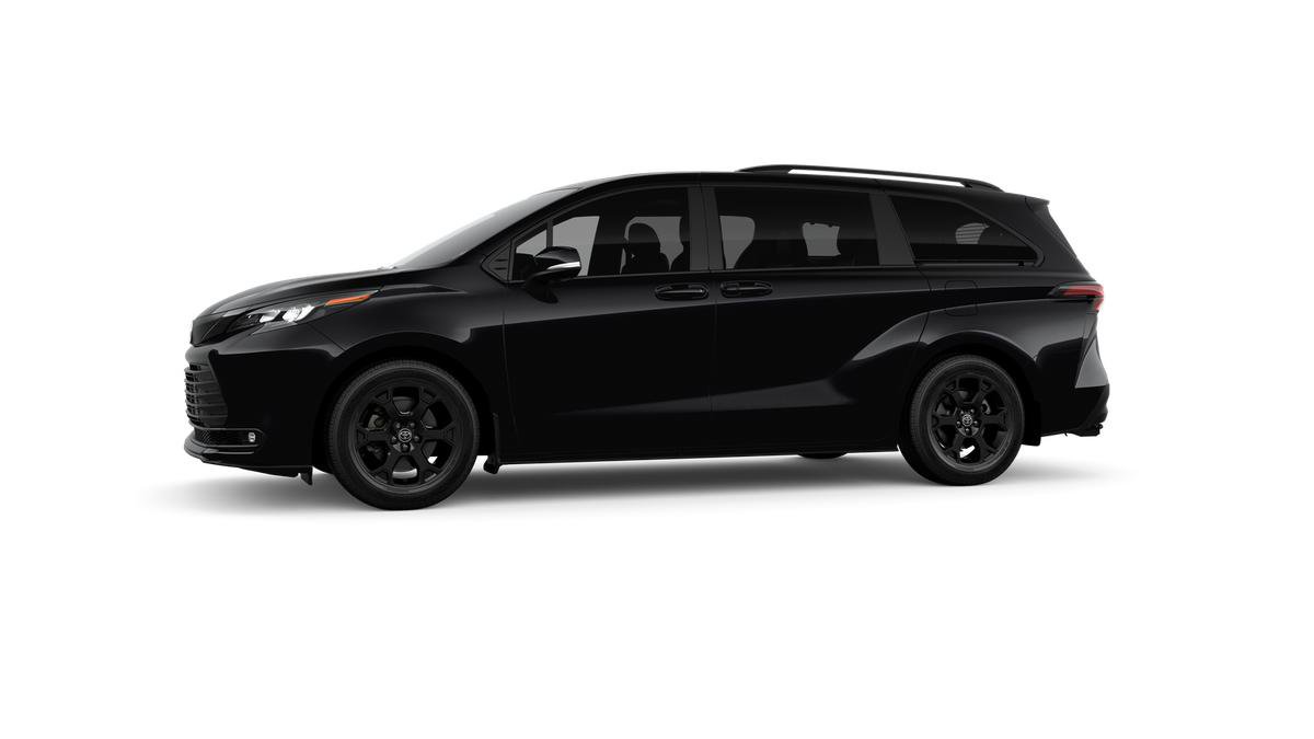 New 2026 Toyota Sienna XLE Woodland Edition image 5