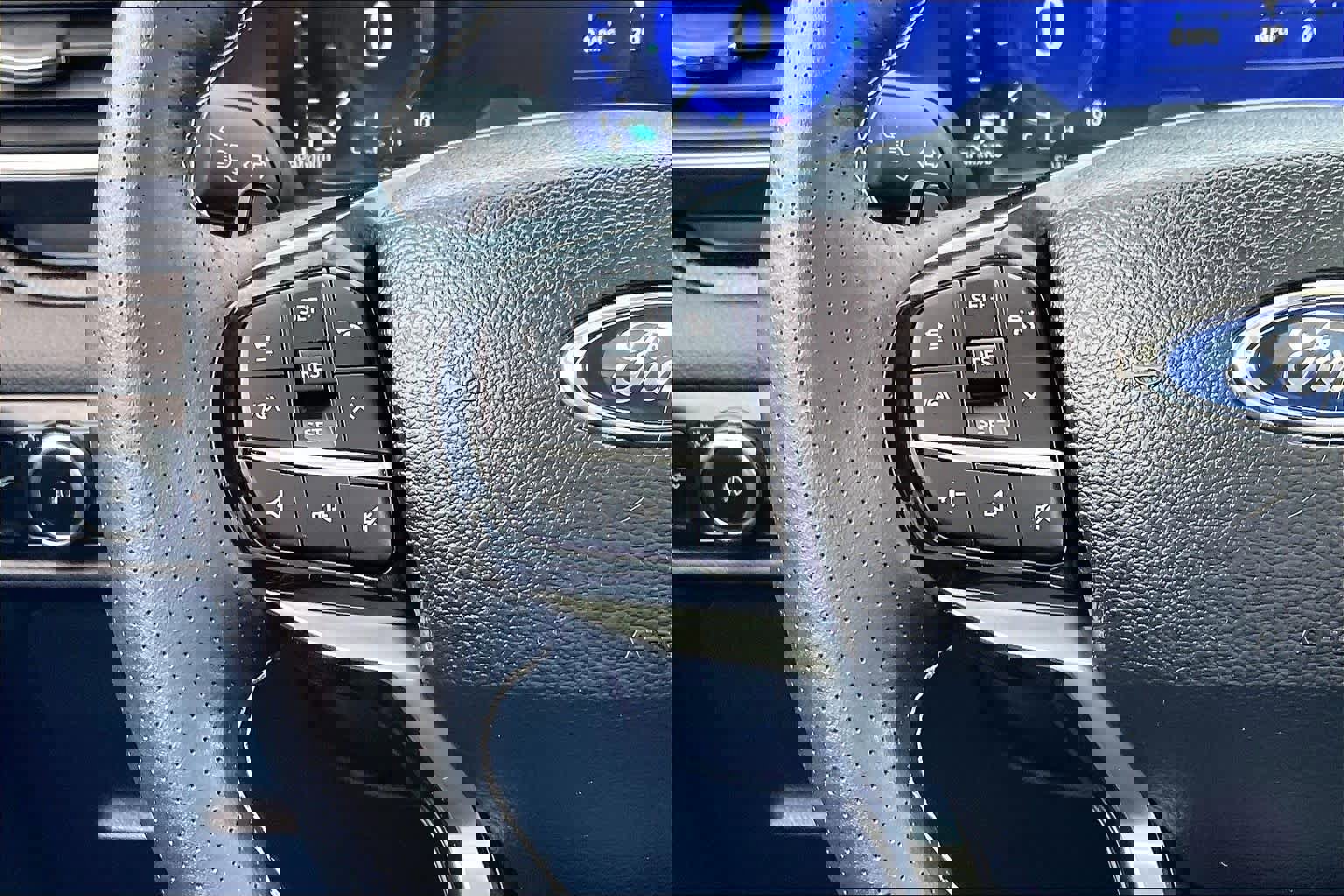 Used 2023 Ford Explorer ST w/ Equipment Group 401A image 27