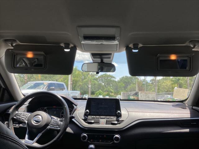 Used 2022 Nissan Altima 2.5 SR FWD image 28