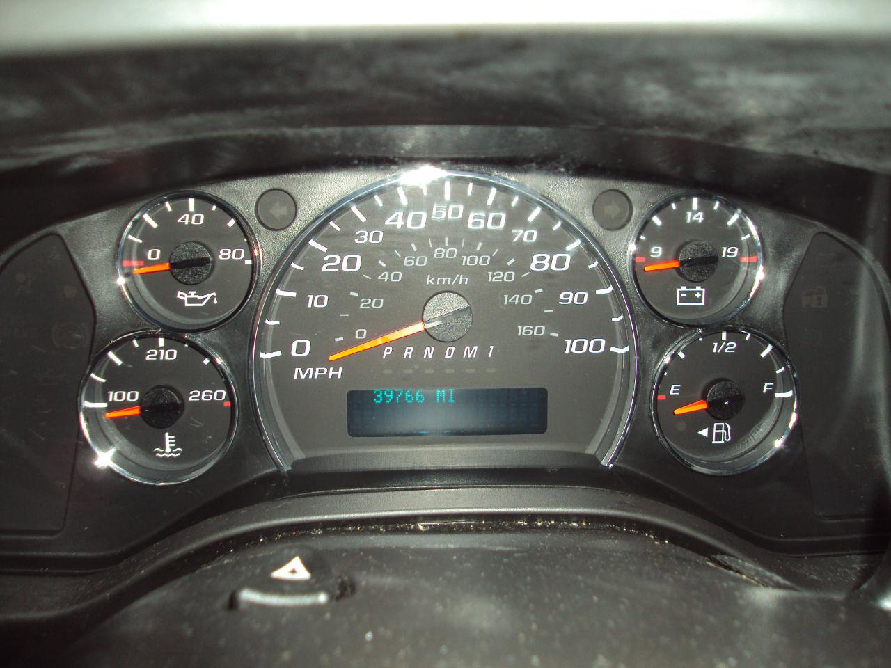 Used 2019 Chevrolet Express 3500 LS RWD image 21