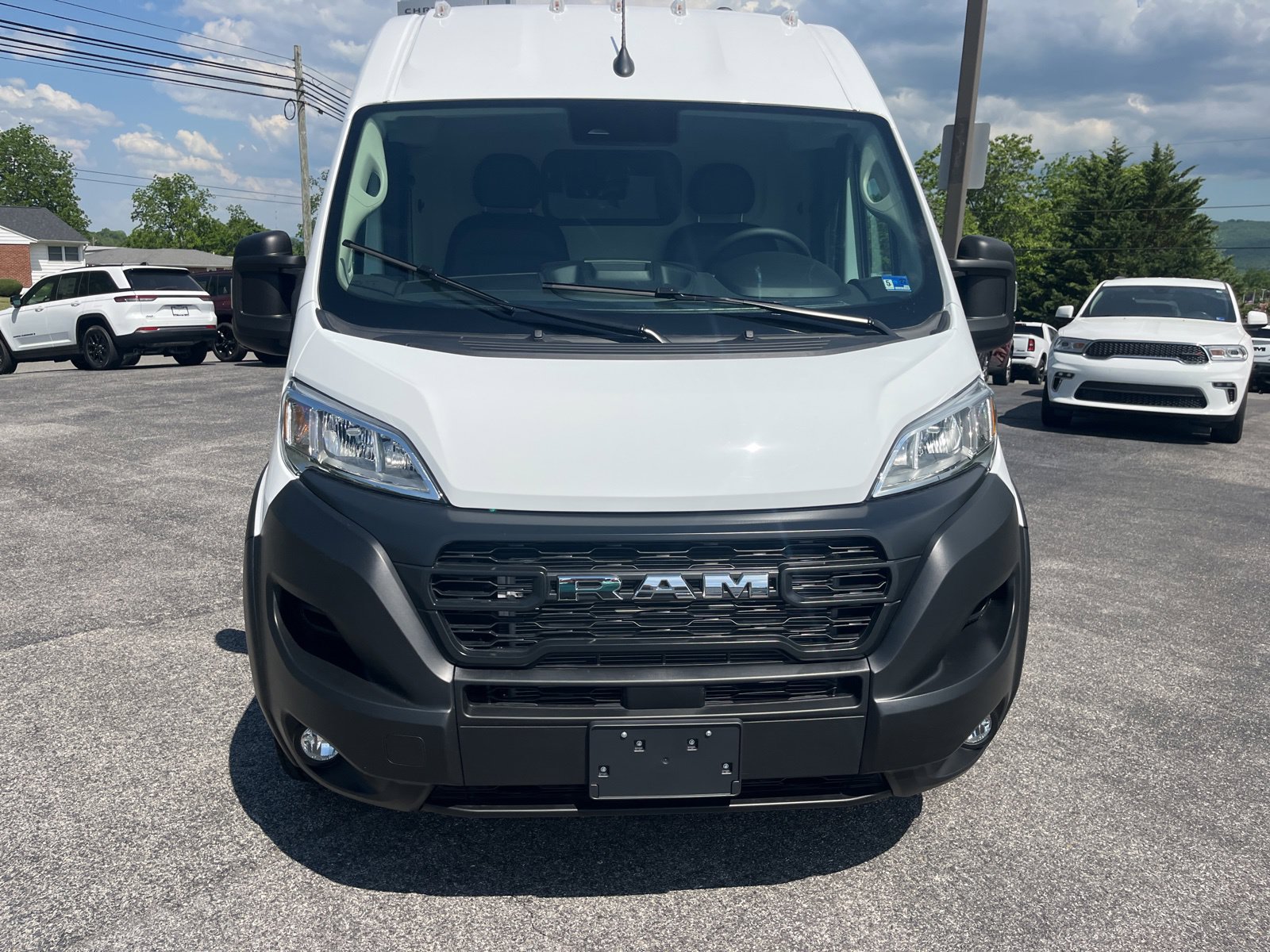 New 2026 RAM ProMaster 2500 w/ Convenience Group FWD image 11