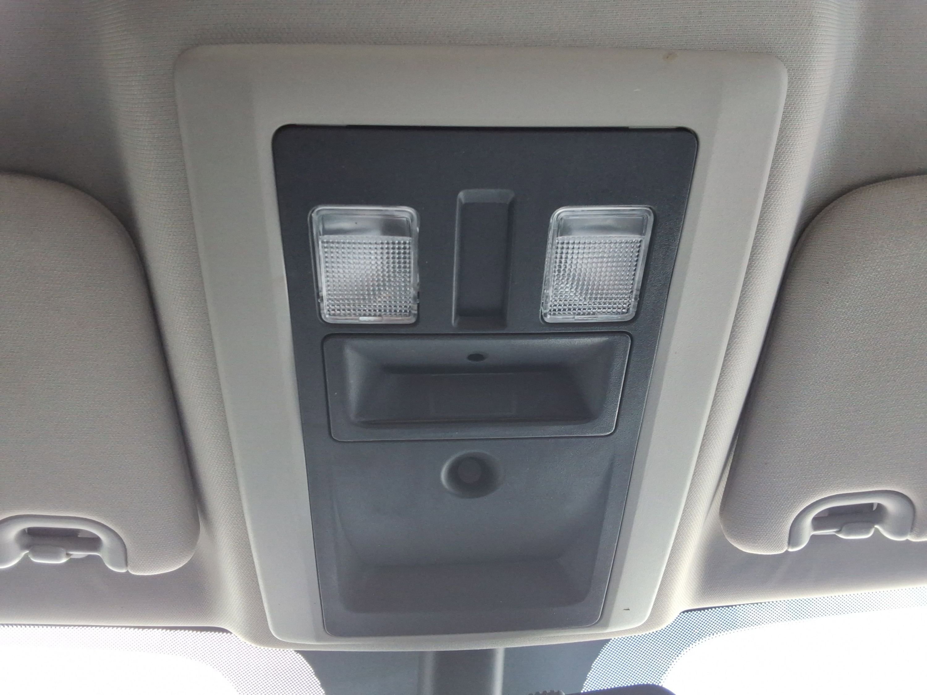 Used 2016 RAM 2500 Tradesman w/ Chrome Appearance Group image 19