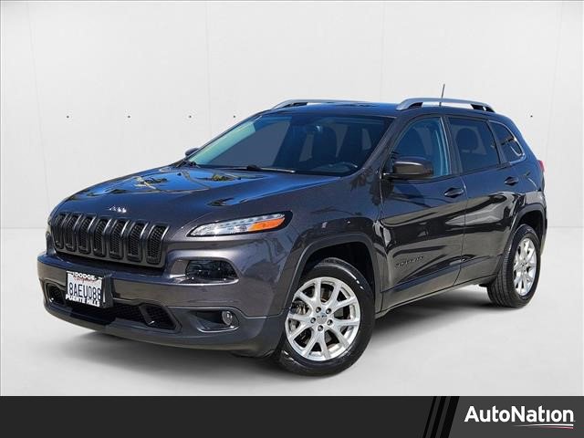 Used 2017 Jeep Cherokee Latitude w/ Comfort/Convenience Group