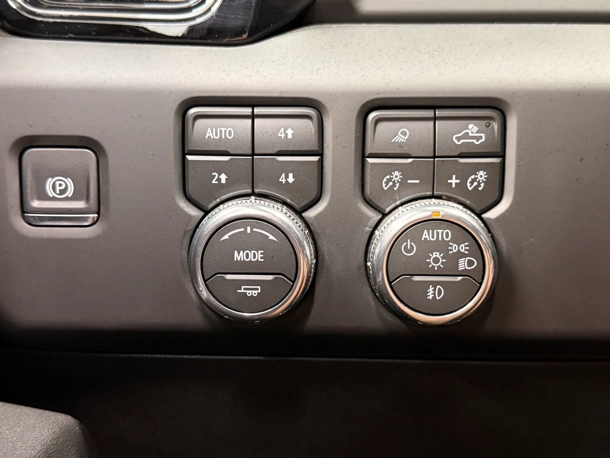 Used 2026 GMC Sierra 2500 AT4 AWD/4WD image 33