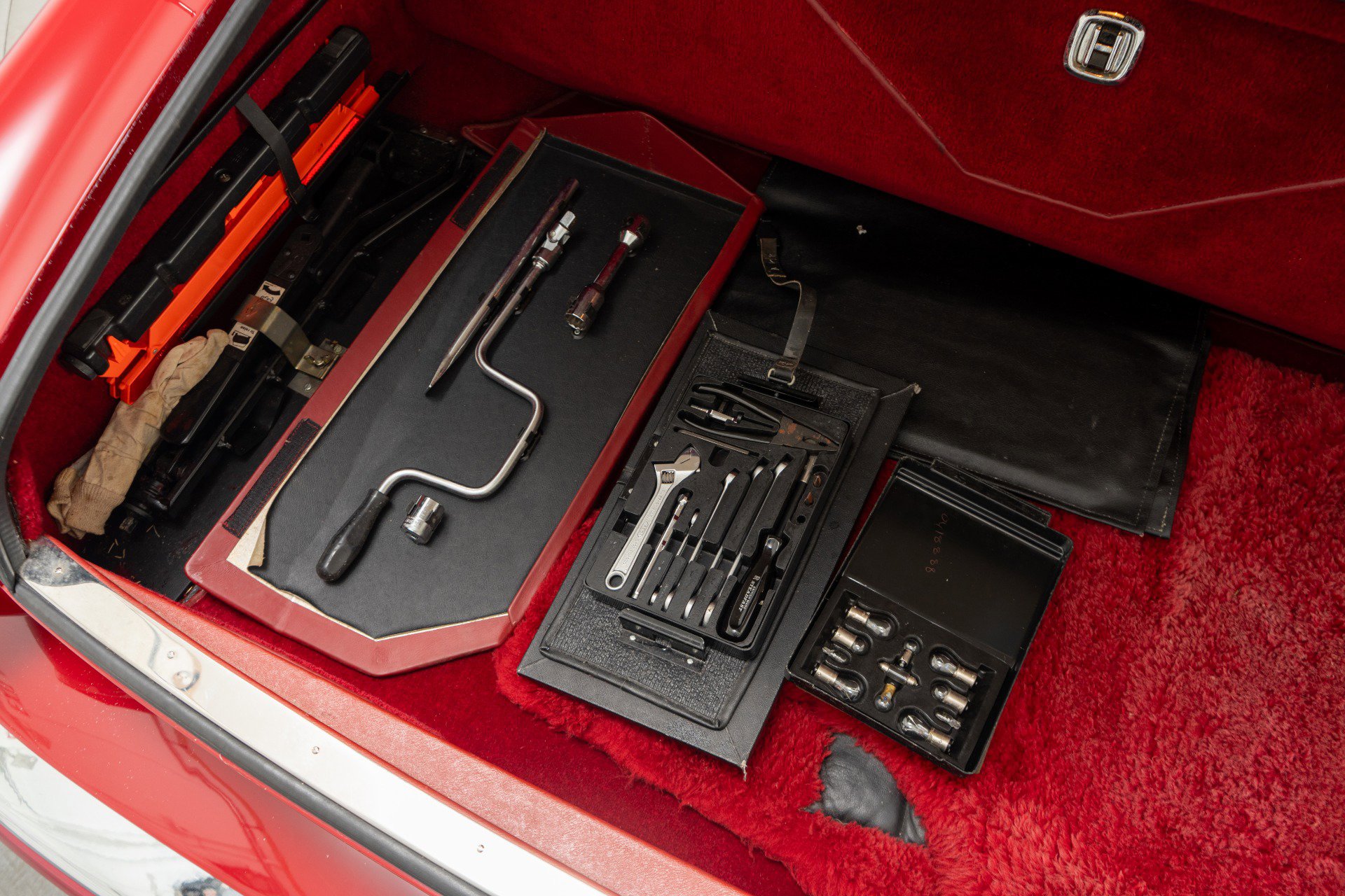 Used 1987 Rolls-Royce Corniche RWD image 41