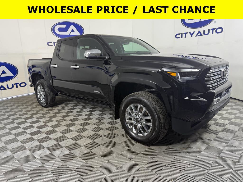 Used 2025 Toyota Tacoma Limited image 1