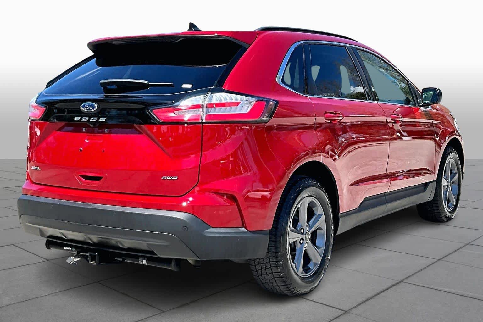 Used 2022 Ford Edge SEL w/ Sport Appearance Package image 13