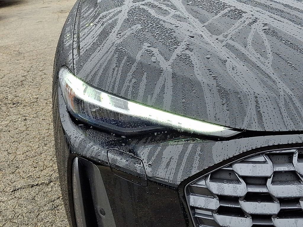 Used 2025 Audi Q5 Premium Plus w/ Premium Plus image 9