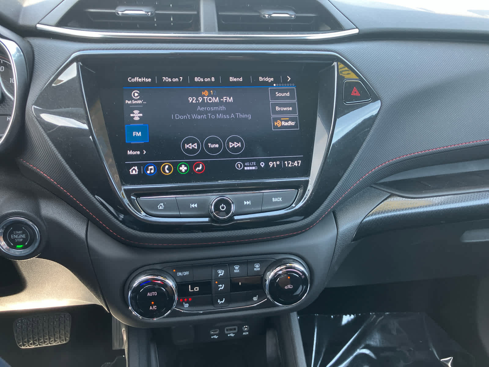 Used 2023 Chevrolet TrailBlazer RS w/ Sun and Liftgate Package image 17