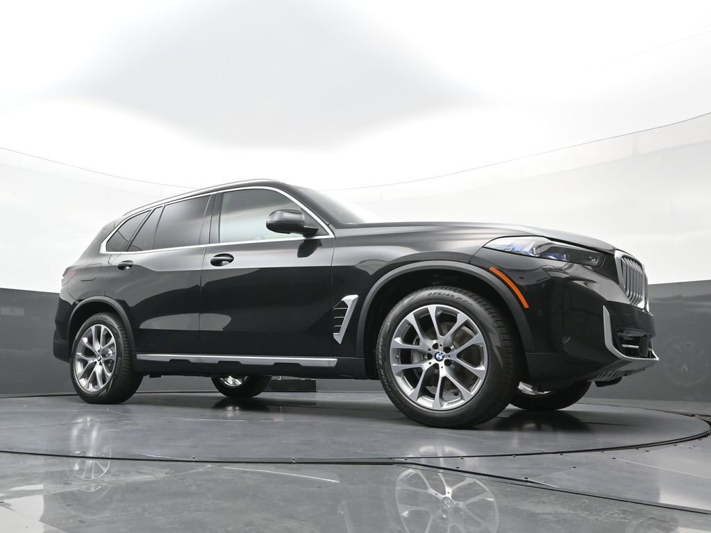 New 2026 BMW X5 xDrive40i w/ Premium Package image 21