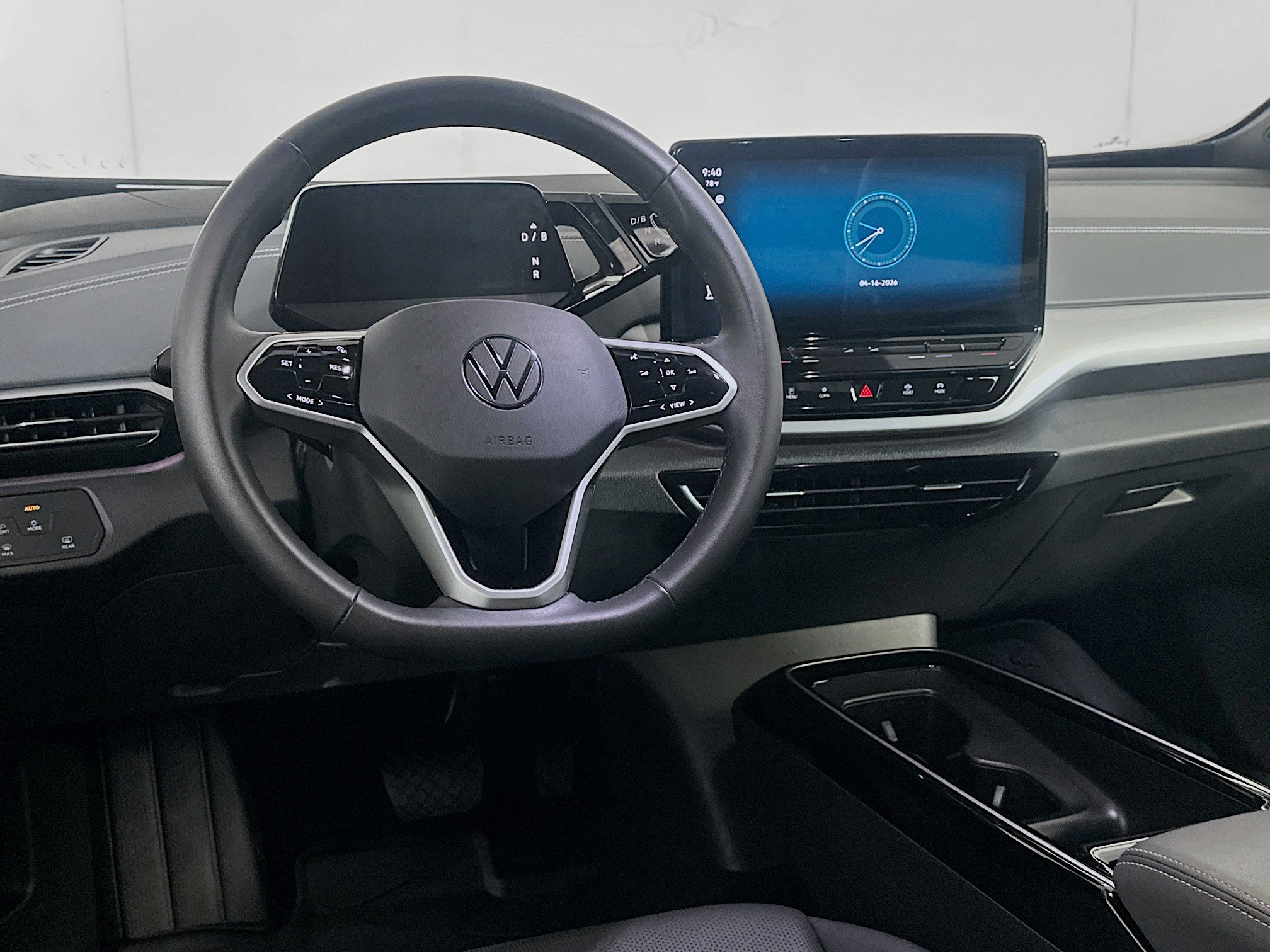 Used 2023 Volkswagen ID.4 S image 17