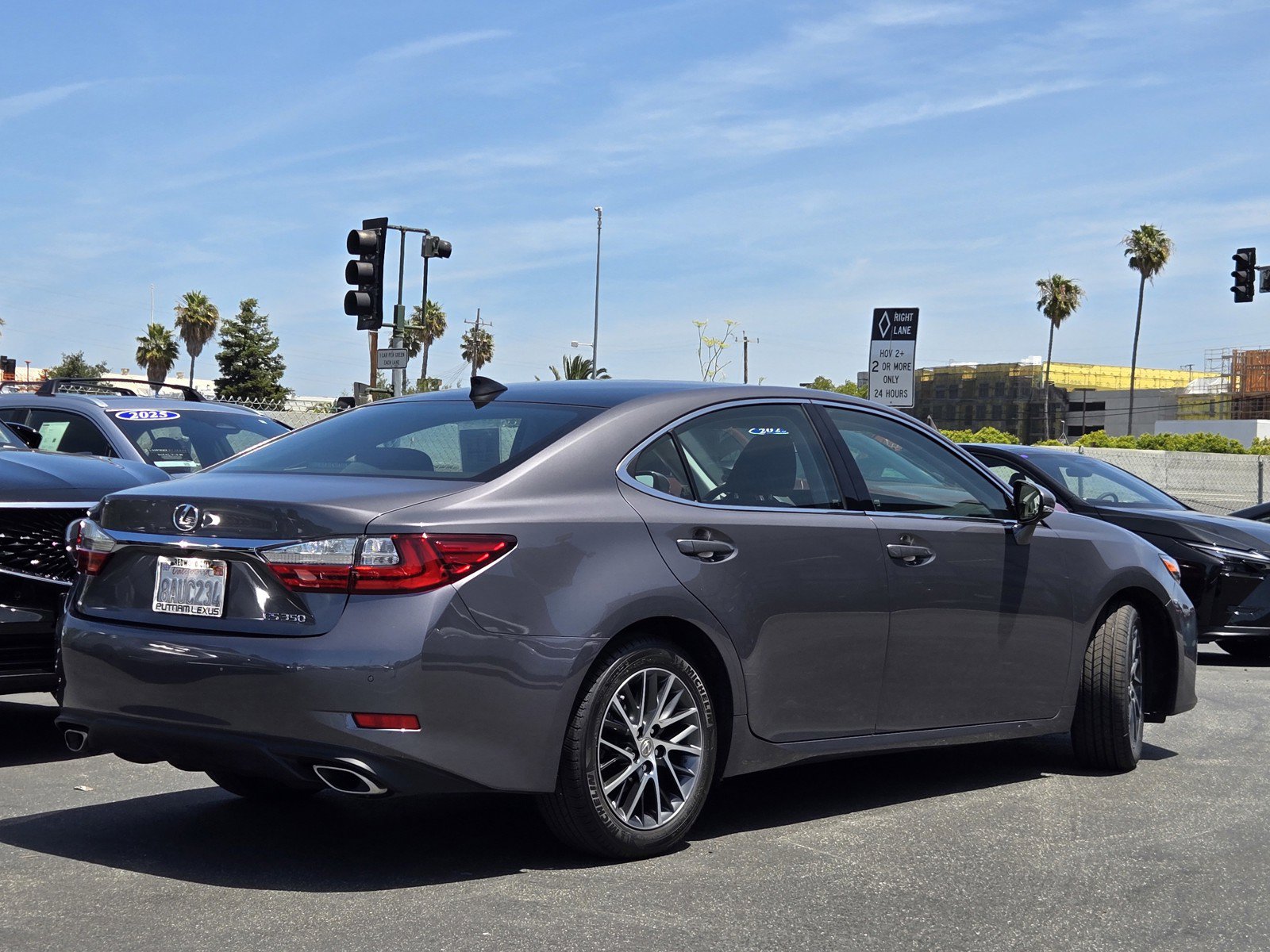 Used 2017 Lexus ES 350 w/ Navigation System Package FWD image 4
