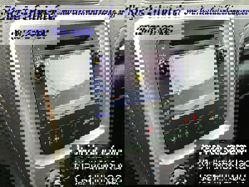 Used 2013 GMC Acadia SLE image 12