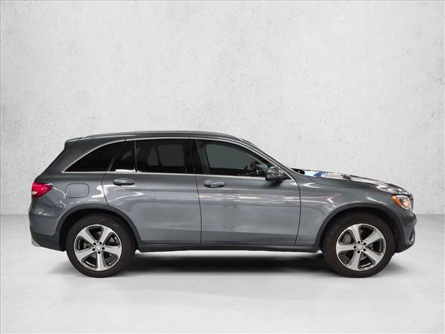 Used 2016 Mercedes-Benz GLC 300 4MATIC image 4