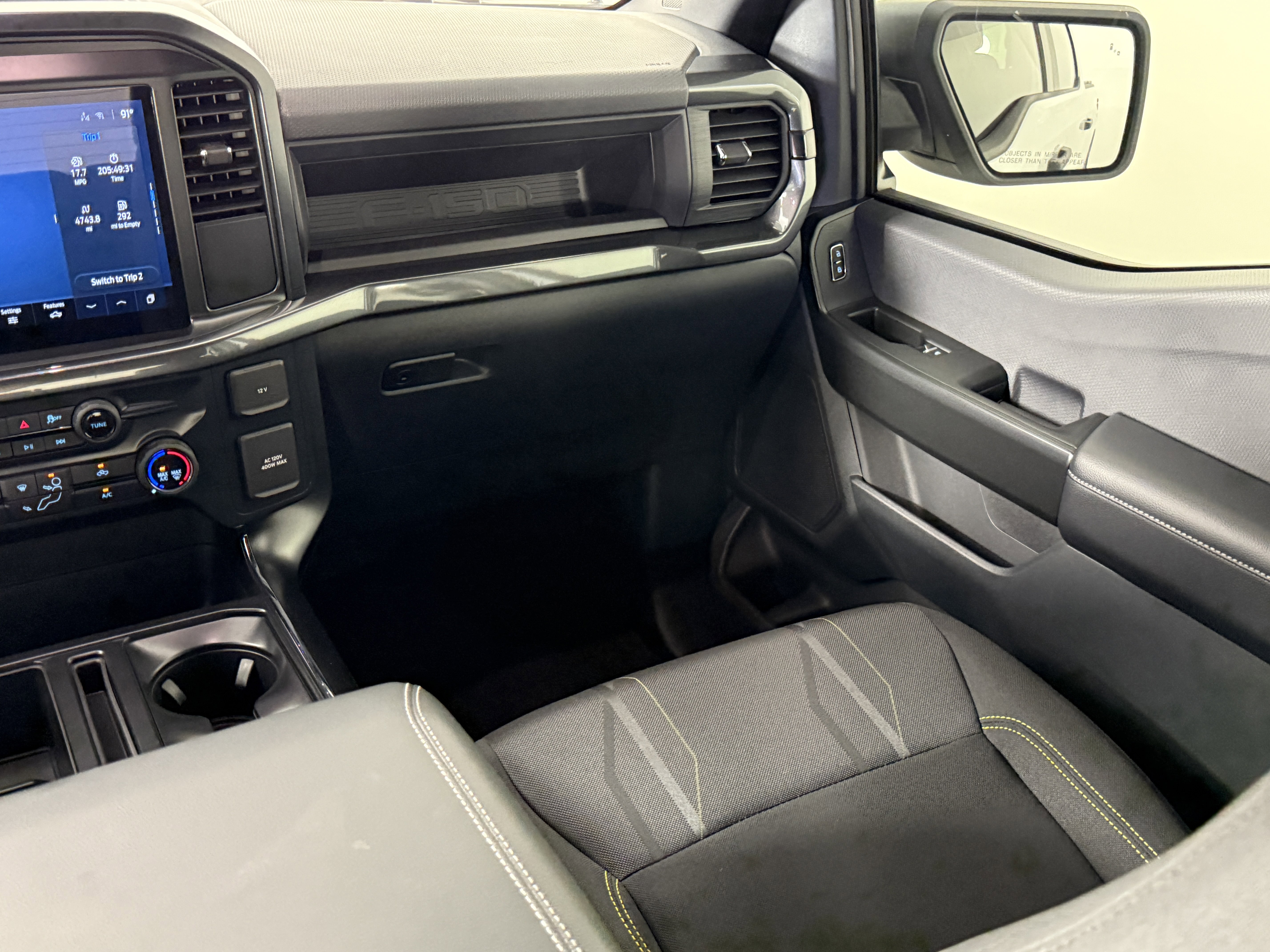 Certified 2025 Ford F150 STX w/ STX Black Appearance Package AWD/4WD image 13