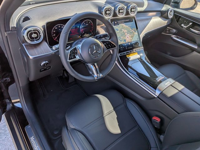 New 2026 Mercedes-Benz GLC 300 image 3