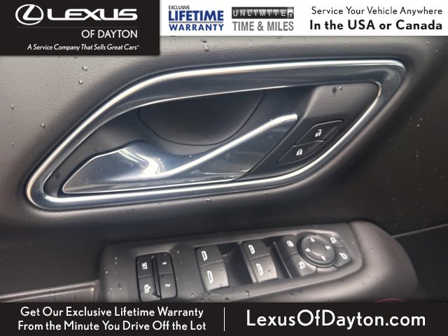 Used 2021 Chevrolet Tahoe RST w/ Luxury Package image 12