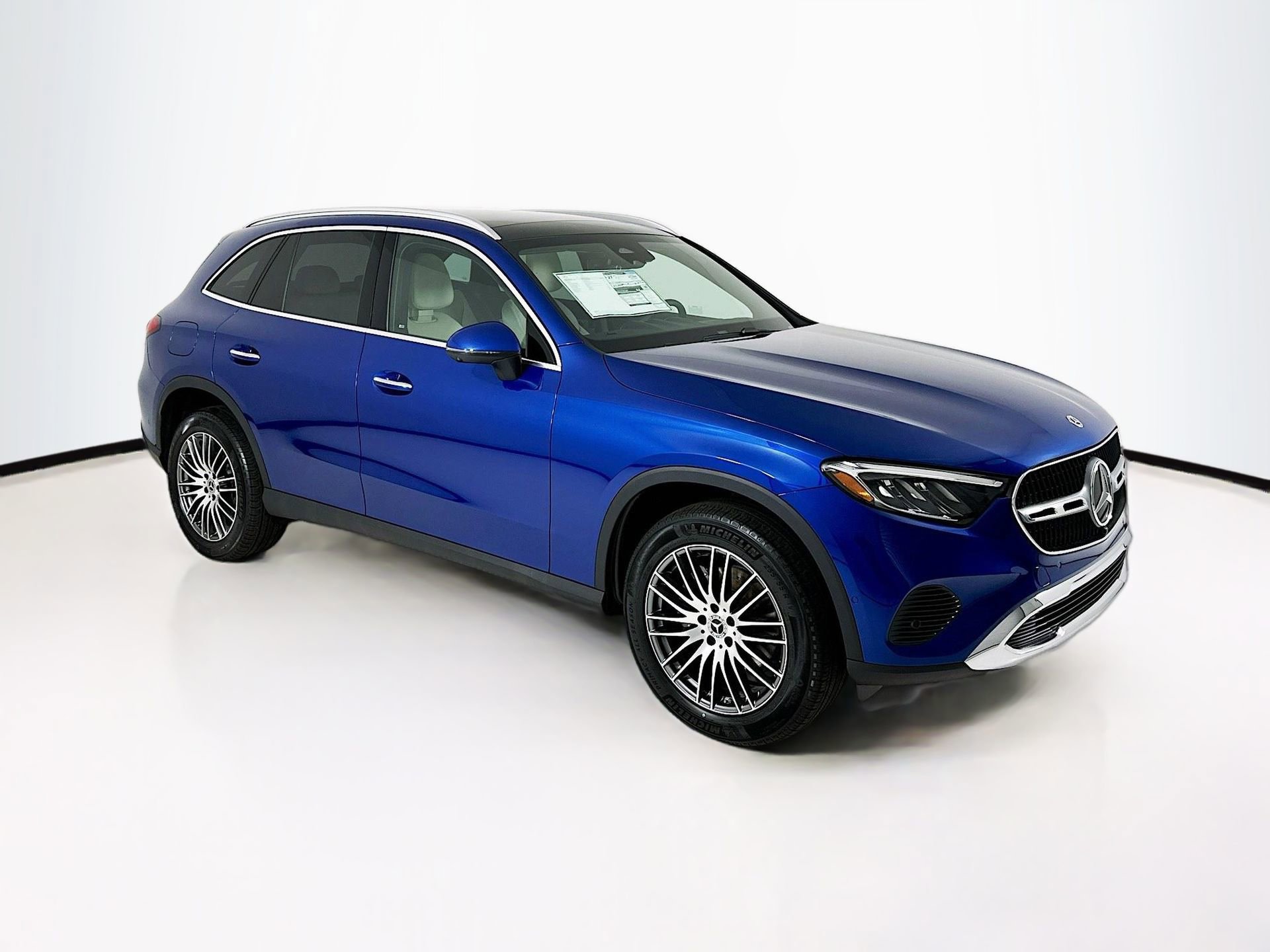 New 2026 Mercedes-Benz GLC 300