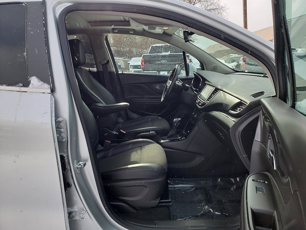 Used 2018 Buick Encore Sport Touring w/ Safety Package image 17