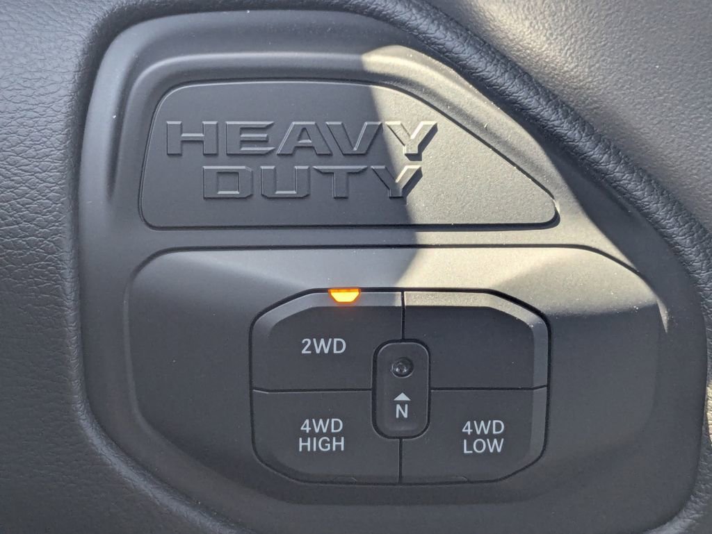New 2026 RAM 2500 Big Horn image 32