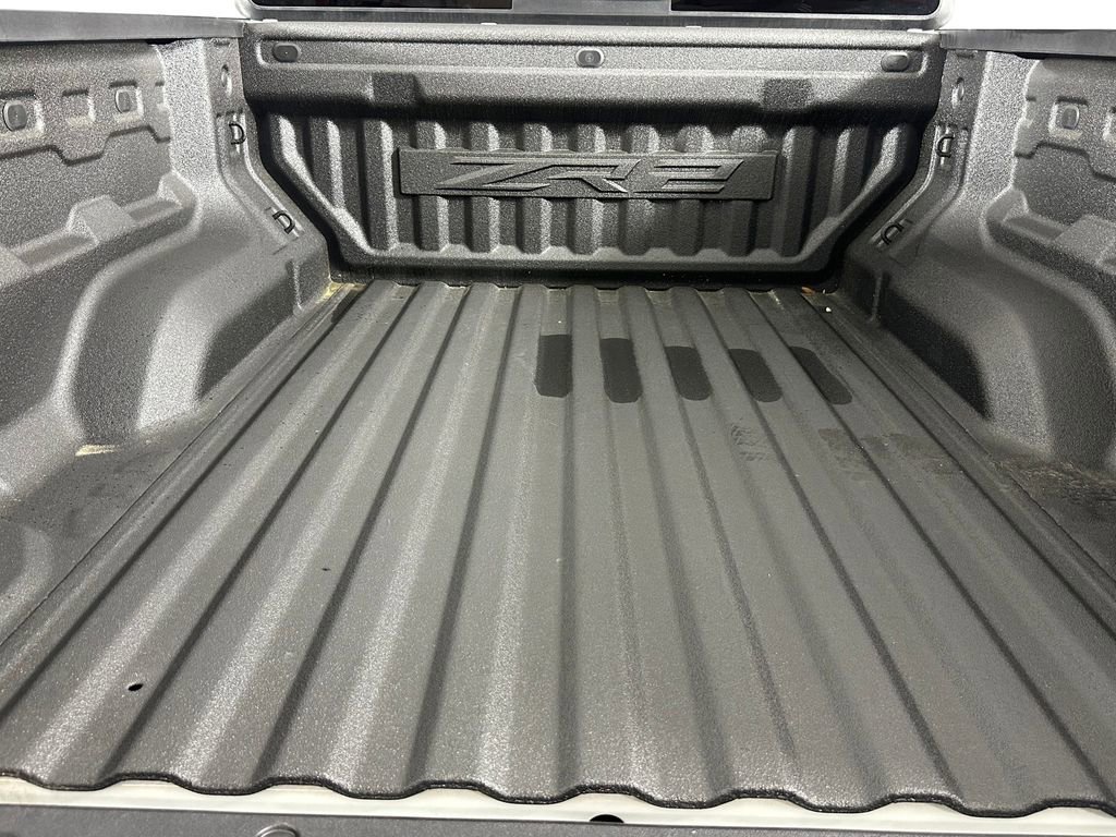 Used 2024 Chevrolet Colorado ZR2 AWD/4WD image 29