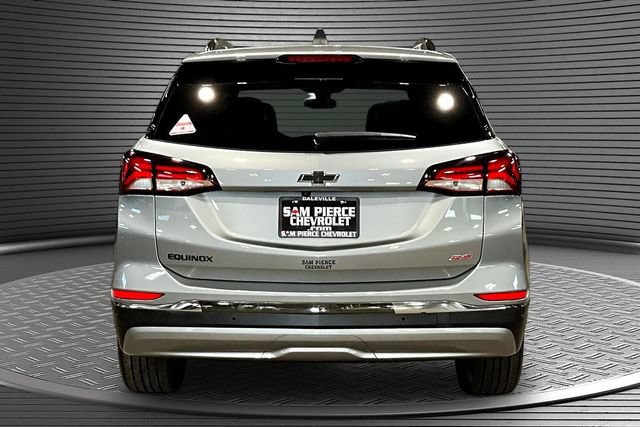 Used 2023 Chevrolet Equinox RS FWD image 5