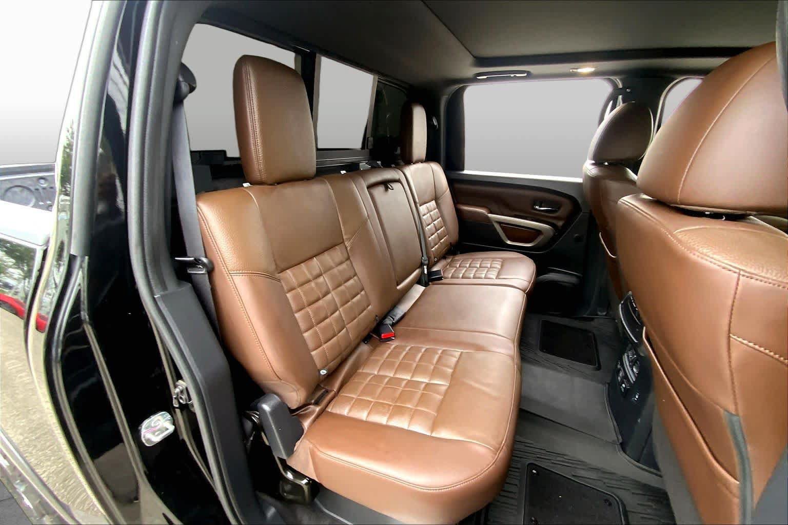 Used 2023 Nissan Titan Platinum Reserve w/ Moonroof Package AWD/4WD image 20